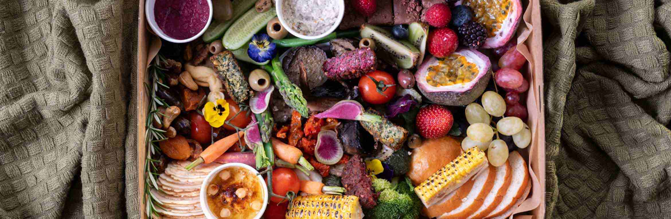 Grazing Box Plant Based (GF) - Gold