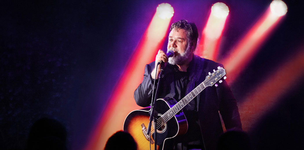Russell Crowe's Indoor Garden Party