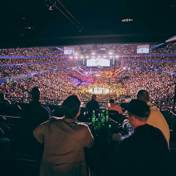 UFC® 325 Contender Lounge