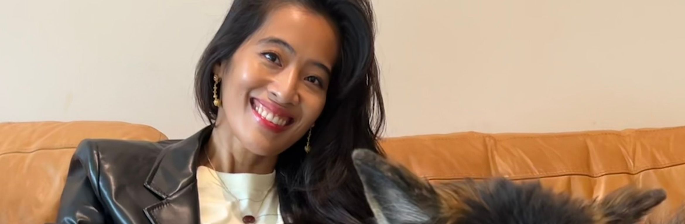 Elaine Castillo: Moderation