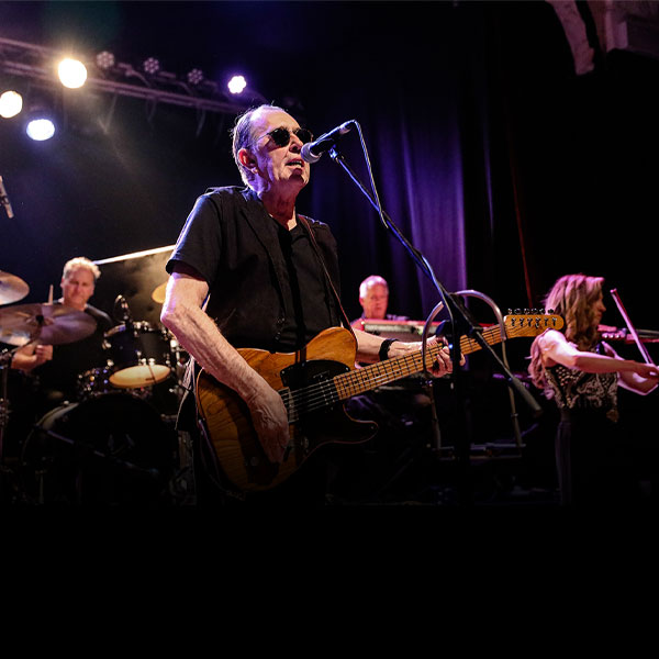 Pavlov's Dog - PAMPERED MENIAL Performed in full, plus best of Pavlov's Dog live at Astor Theatre - Concert poster